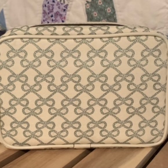 Anya Hindmarch Small Box Washbag - Picture 3 of 9